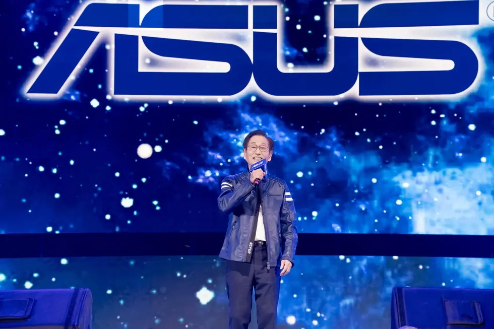 Официально: Asus уходит с рынка смартфонов