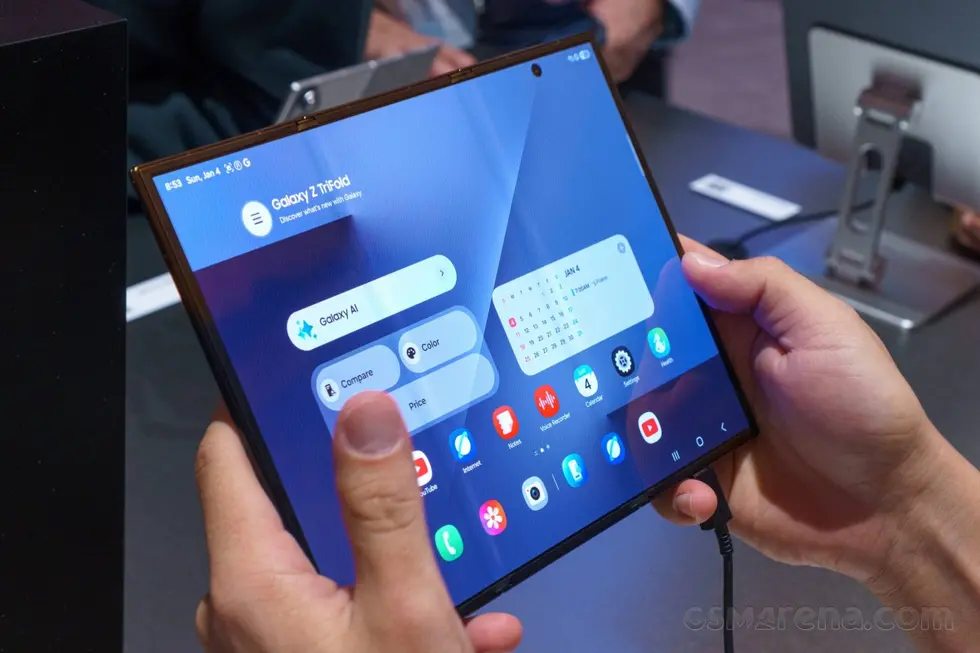 Вот когда Samsung Galaxy Z TriFold может снова появиться в продаже