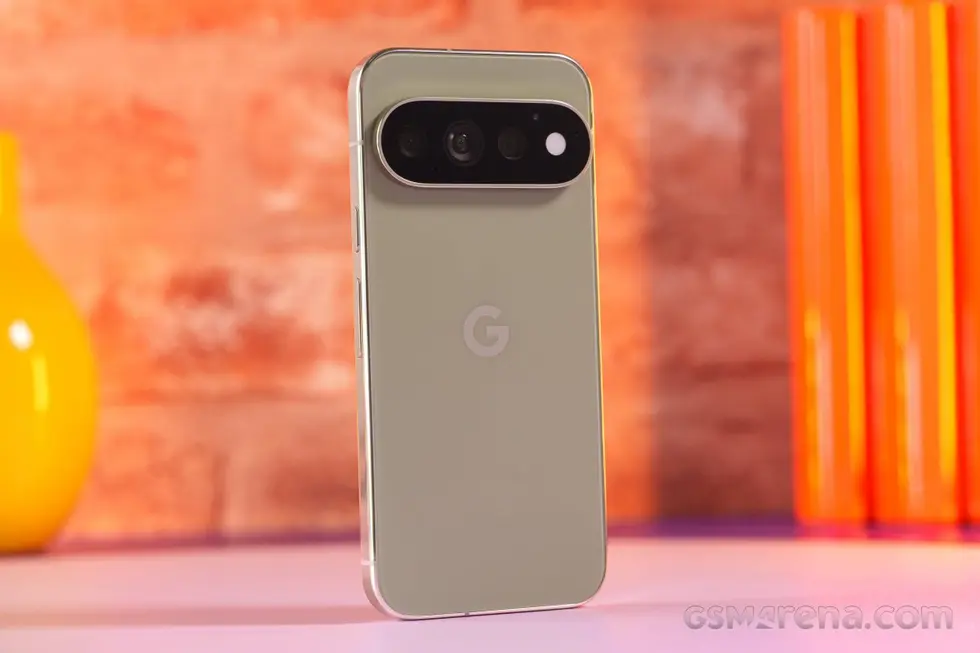 Обзор Google Pixel 11 Pro: новый флагман под прицелом