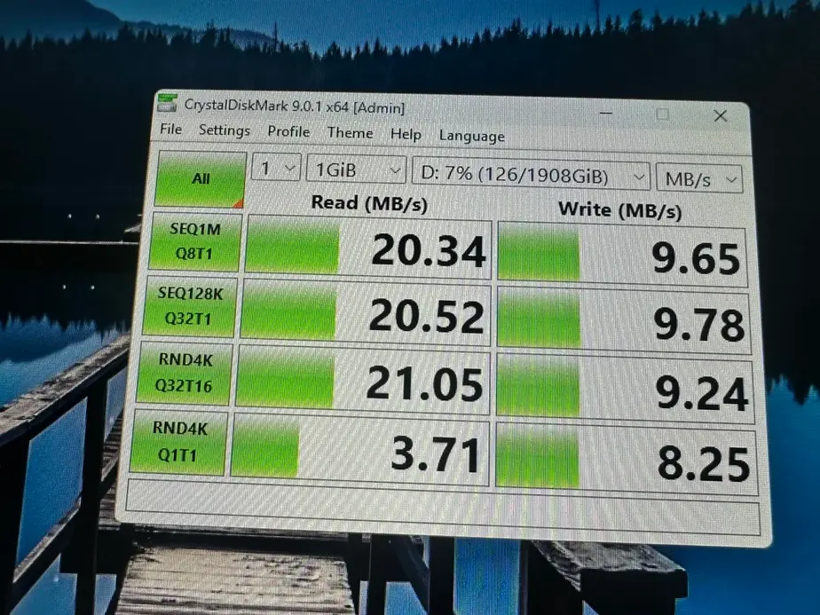 Пользователь стал жертвой мошенничества с поддельным SSD Samsung 990 PRO, который работает на скоростях «USB 2.0», но легко проходит проверку в Windows