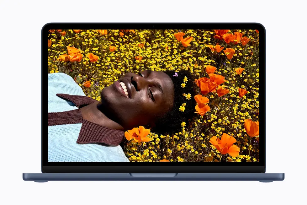 Apple MacBook Neo: обзор первых впечатлений &mdash; от язвительной критики до восторженных од
