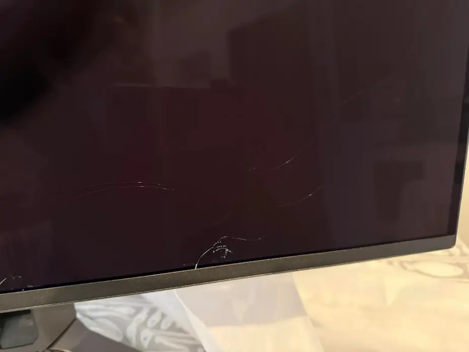 Массовые возвраты по RMA: плохая упаковка флагманского монитора ASUS PG32UCDM3 приводит к повреждению устройства