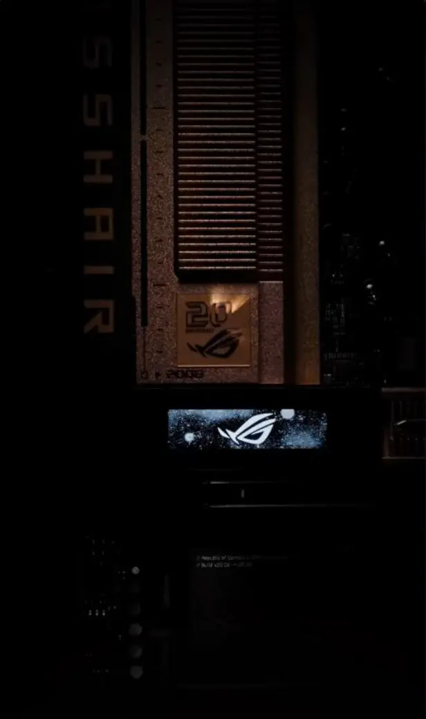ASUS возрождает легендарный медный радиатор ROG Crosshair 2006 года для юбилейной материнской платы