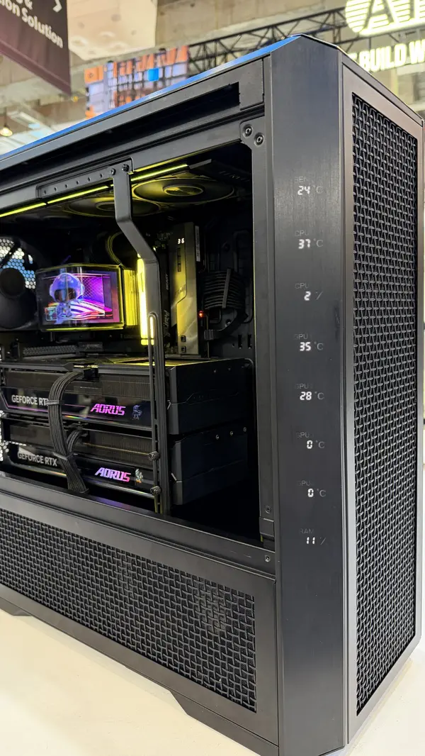 LIAN LI решает проблему продуваемости стеклянных панелей в LANCOOL 4 на Computex 2026: мощная рабочая станция и обновленная линейка O11