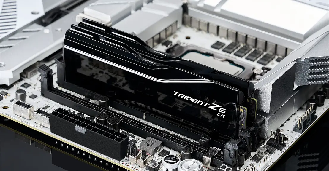 Слухи о десктопных процессорах Intel Nova Lake: запуск в начале 2027 года, подробности о 52 ядрах и энергопотреблении, &laquo;Multi-Core Overclocking&raquo; и материнские платы Z990/Z970 на Computex
