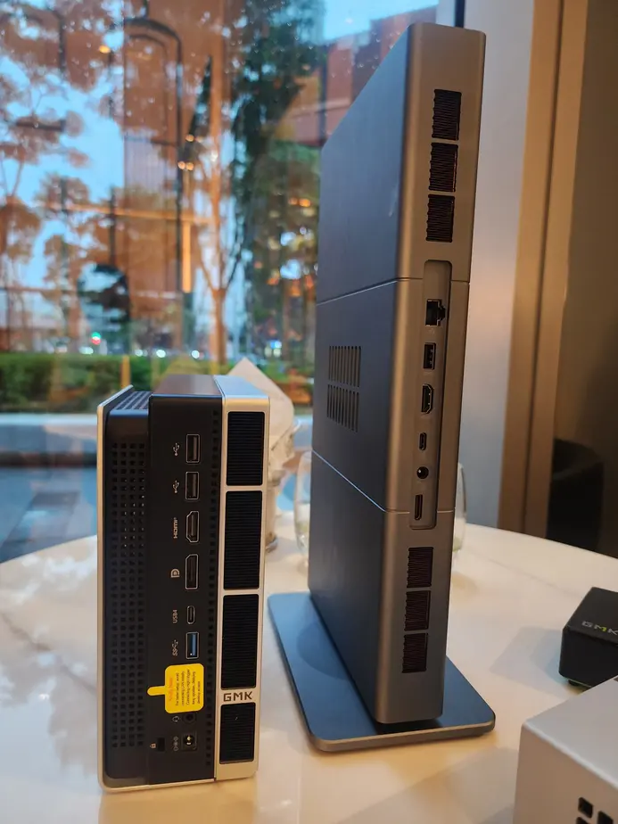 GMKtec упаковала OCuLink, Wi-Fi 7 и два слота PCIe 4.0 в EVO-X3, а к концу года выпустит монструозный Ryzen AI MAX+ 495 на 192 ГБ