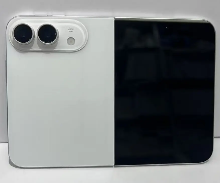 Сложная конструкция и дороговизна комплектующих iPhone Fold могут заставить Apple ограничиться единственной моделью на старте продаж, утверждает новый инсайд