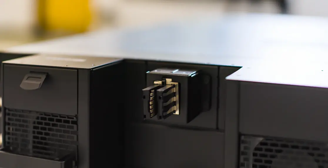 Первый оптический коммутатор NVIDIA с технологией Co-Packaged Optics в Lambda: минус 3 кВт на стойку и ресурсы для 3137 дополнительных GPU