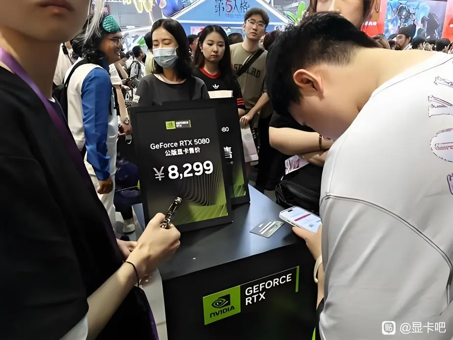 Цены на видеокарты NVIDIA и AMD резко взлетели в Китае: стоимость GDDR6 и GDDR7 продолжает расти, а магазины создают запасы GPU в ожидании нового скачка цен на память