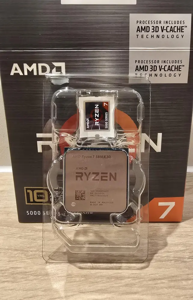 Пользователь заказал кулер для процессора, а получил Ryzen 7 5800X3D — и всё равно жалуется, что кулер так и не пришёл