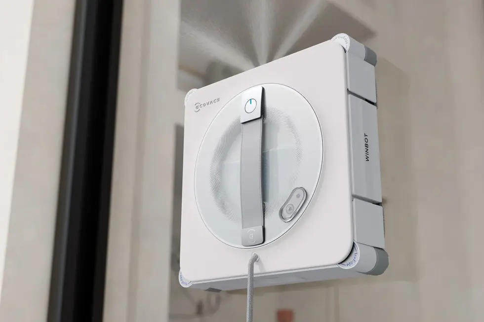 У Ecovacs новый робот-повод не мыть окна руками