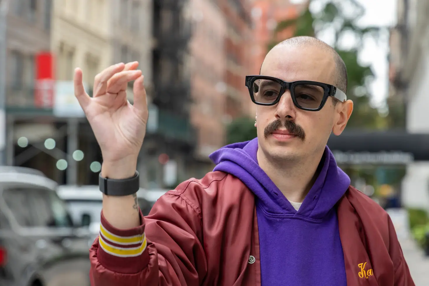 Извините, умные очки не спасут вас от телефона