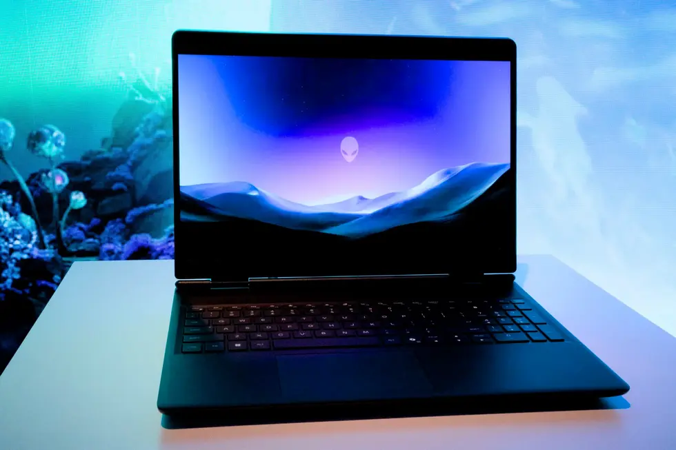 Alienware улучшила свой лучший игровой ноутбук, чтобы его внешний вид соответствовал внутреннему содержанию.