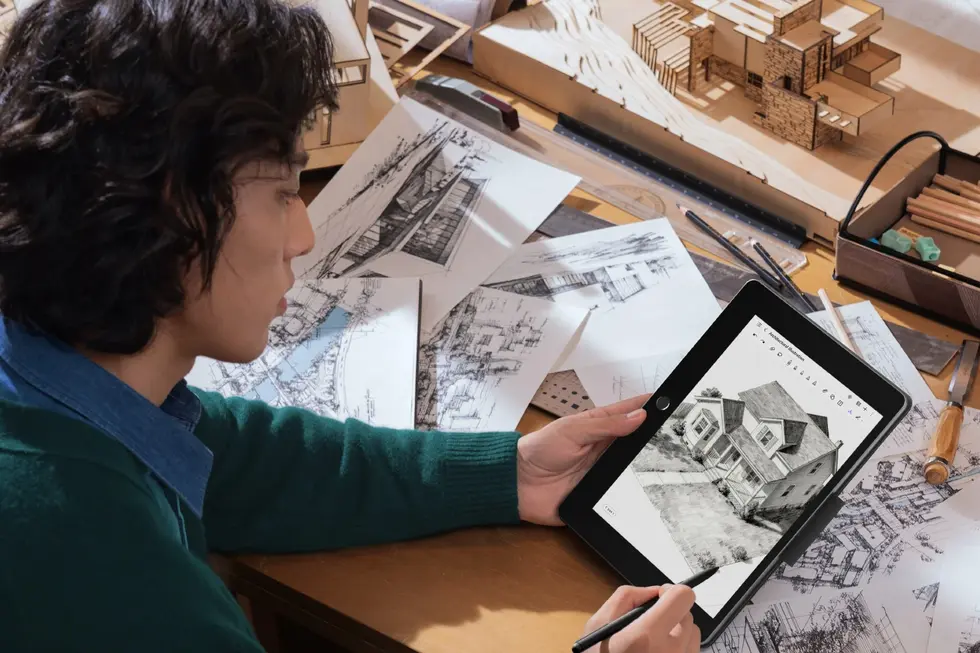 Новый планшет TCL, имитирующий бумагу, напичкан технологиями искусственного интеллекта.