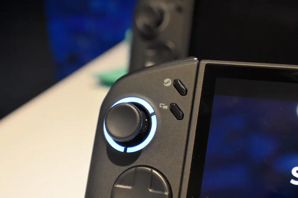 Lenovo Legion Go 2 теперь работает на SteamOS (для игровых устройств).