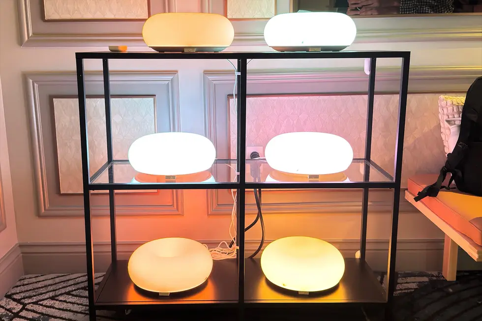 IKEA наделила умом некоторые свои вычурные светильники.