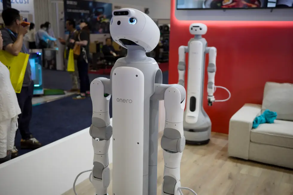 Роботы-гуманоиды уже здесь... и удручающе плохо справляются с ролью слуг