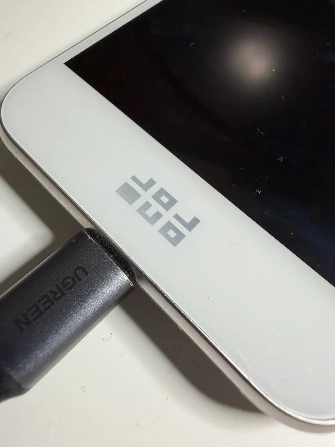 Невыпущенный прототип Google Pixel выставили на eBay по шокирующей цене.