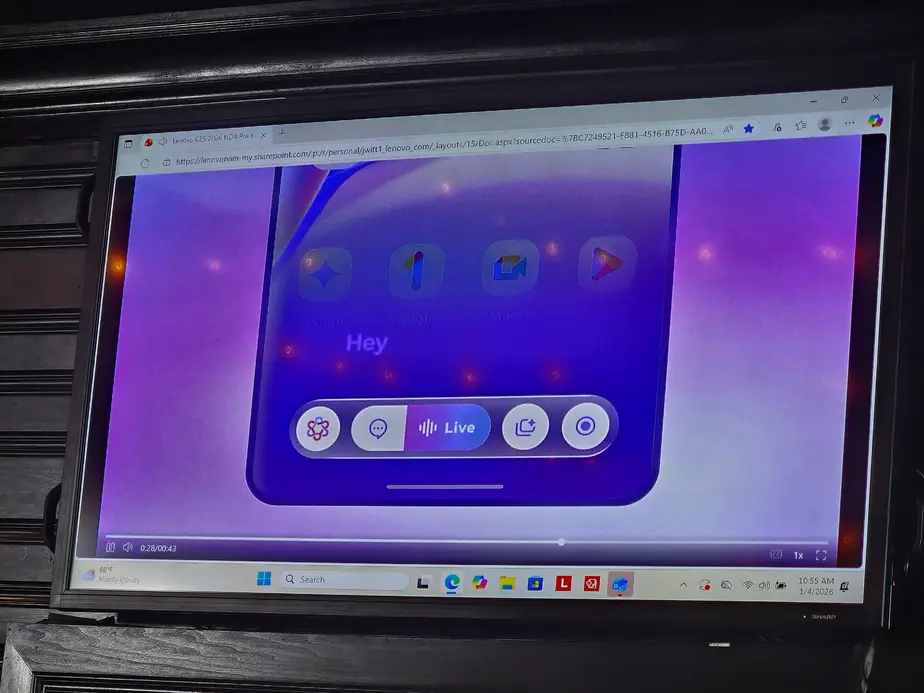 Представляем Qira AI, большую ставку Lenovo на вездесущего помощника с искусственным интеллектом.