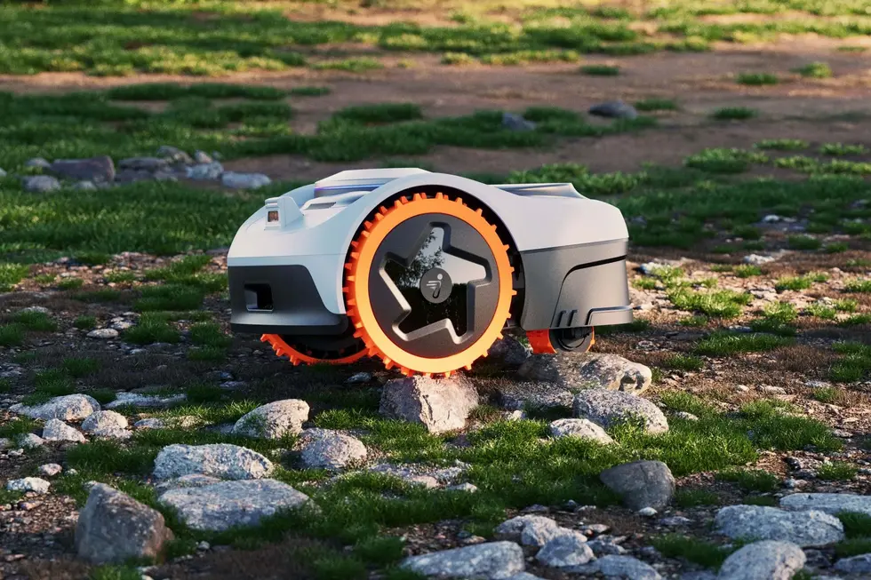 Роботы-газонокосилки Segway Navimow выходят на коммерческий рынок.