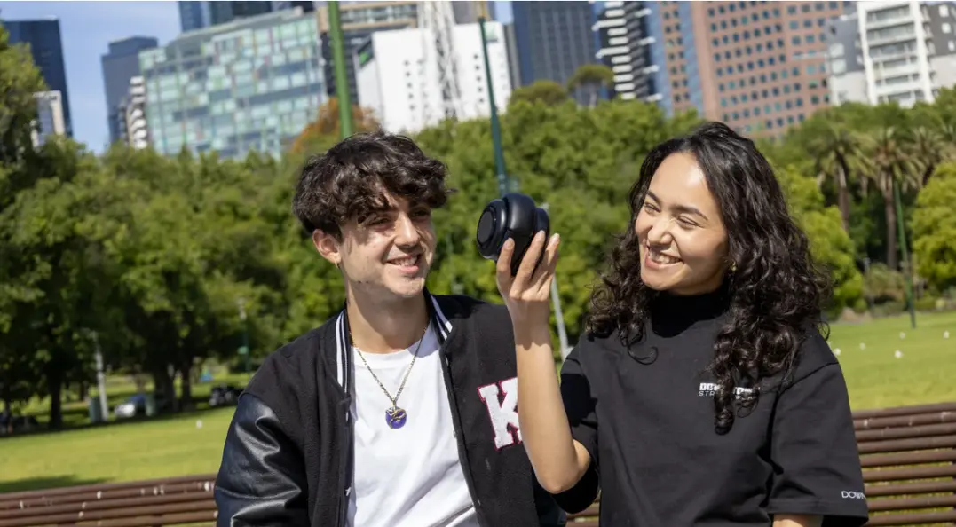 TDM представляет наушники, трансформирующиеся в портативную Bluetooth-колонку.