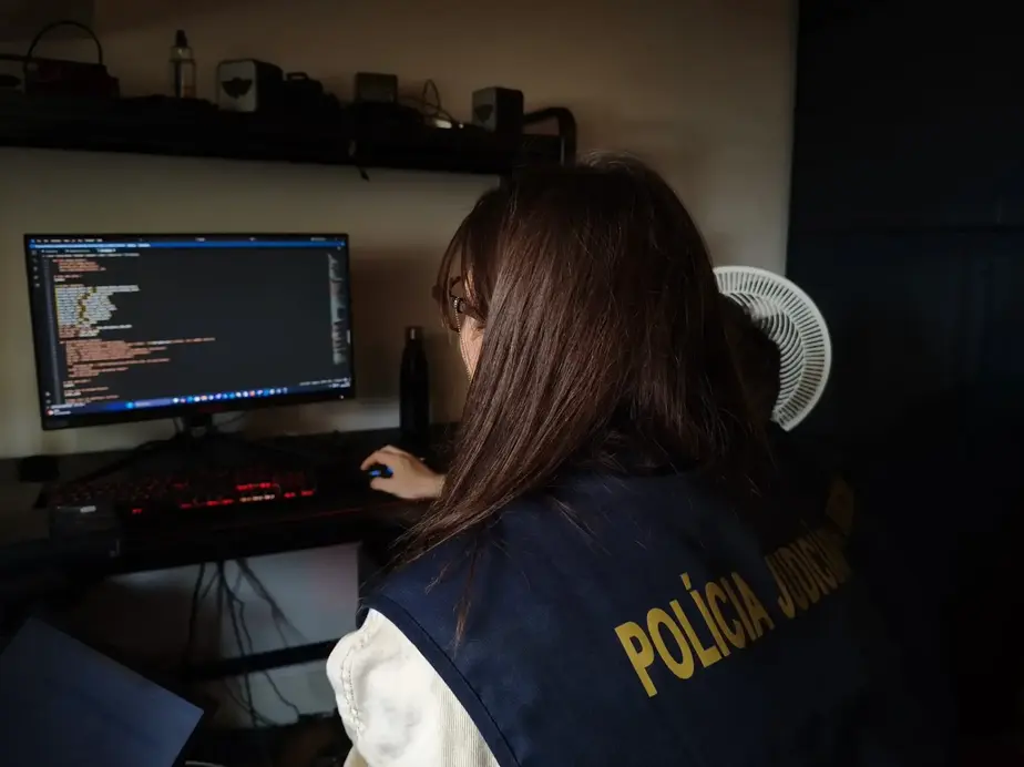 Полиция США и ЕС закрыла LeakBase &mdash; сайт, обвиняемый в распространении украденных паролей и инструментов для взлома