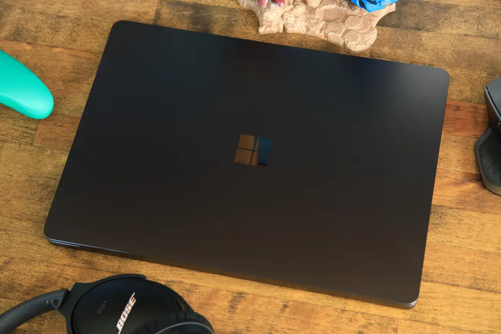 Бюджетный Surface от Microsoft вернулся. А вместе с ним и проблема с 8 ГБ оперативной памяти