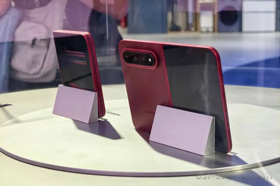 Xiaomi 18 Fold с чипом XRING O3 представлен на IFA 2026