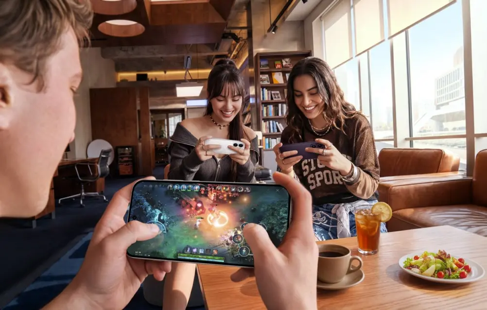 Oppo Reno16 и 16 Pro выходят на мировой рынок: что изменилось в характеристиках