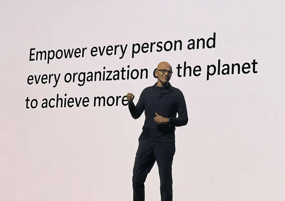 Глава Microsoft об ИИ-контенте: «Никто не хочет ничего небрежного»