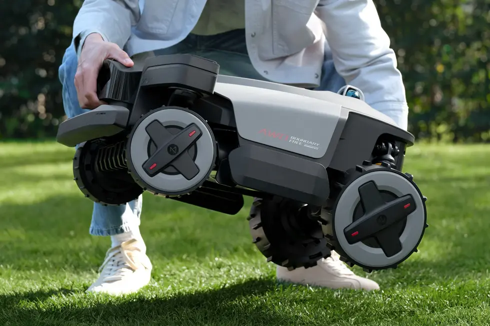 Спутники не нужны: большая робот-газонокосилка Роборок с LiDAR