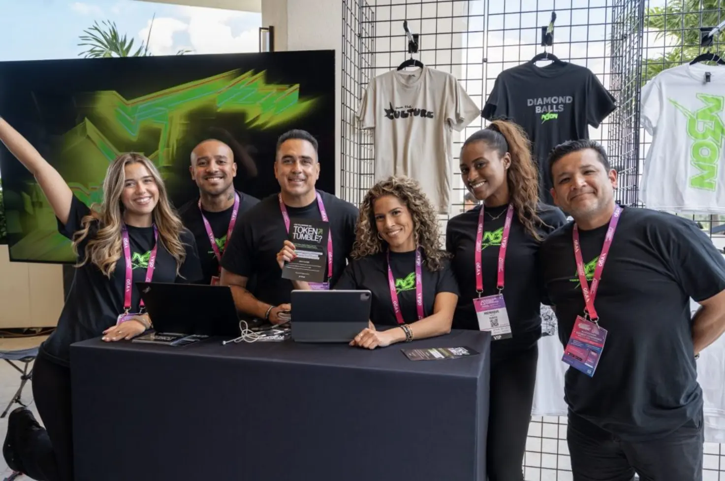 Внутри Футуристической Флориды 2025: Прорывное Первое Издание в США