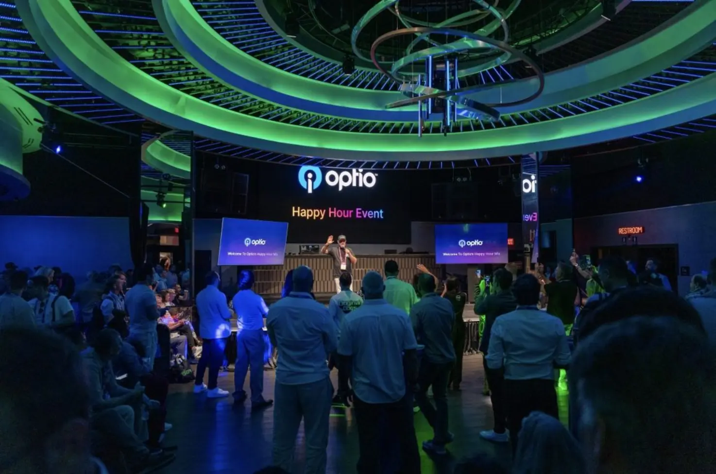 Внутри Футуристической Флориды 2025: Прорывное Первое Издание в США