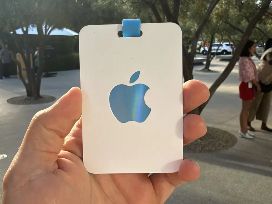Онлайн-трансляция презентации Apple: ждем iPhone Duo, iPhone 18 Pro и другие новинки