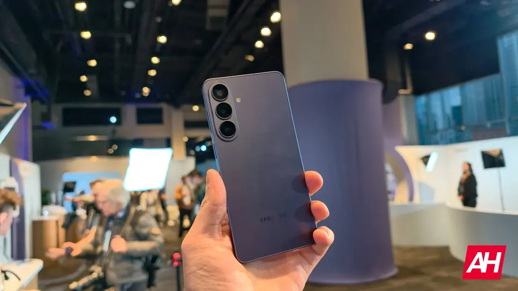 Samsung признала проблему с зумом камеры в Galaxy S26 Ultra и обещает исправление