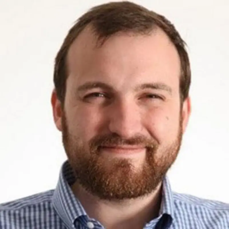 Основатель Cardano допустил разделение собственного блокчейна, предупредив о гибели множества dApps