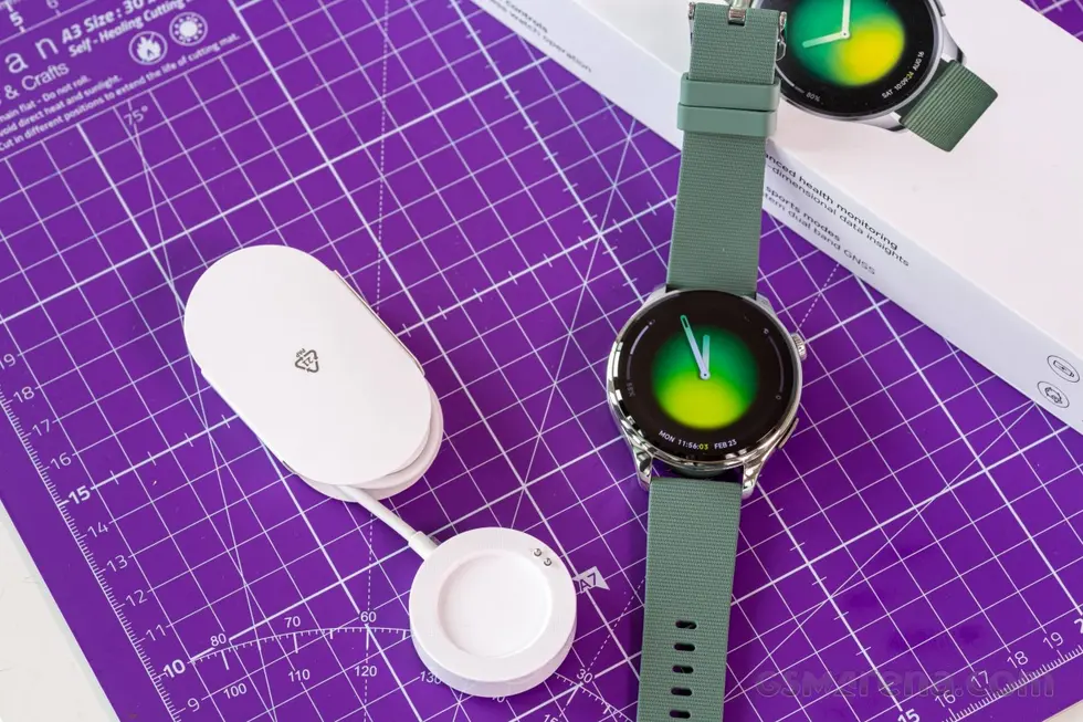 Распаковка Xiaomi Watch 5