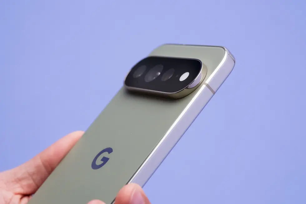 Pixel 11, 11 Pro и 11 Pro Fold: обзор — улучшенные камеры и Gemini, Gemini, Gemini