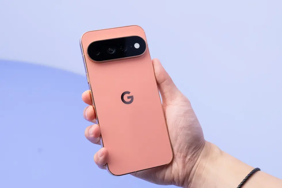 Pixel 11, 11 Pro и 11 Pro Fold: обзор — улучшенные камеры и Gemini, Gemini, Gemini