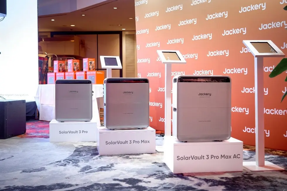 Shenzhen Hello Tech Energy выводит серию Jackery SolarVault 3 на европейский рынок