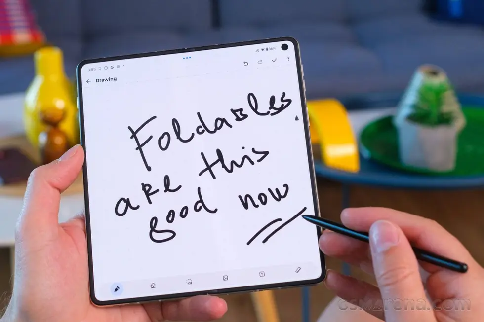 Motorola Razr Fold: тест на прочность