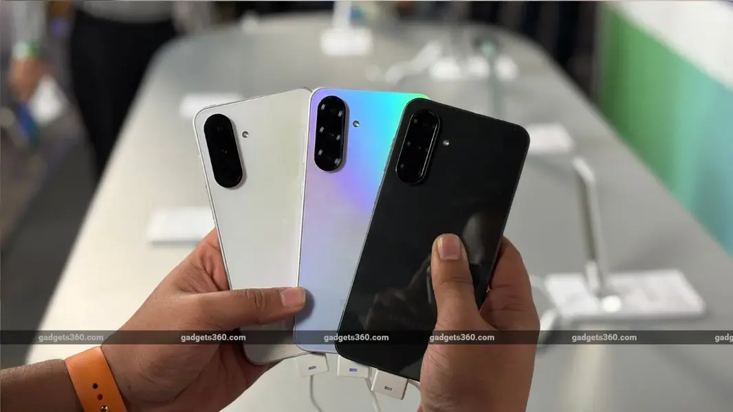 Лучшие смартфоны в Индии до 50 000 рупий: Realme 16 Pro+ 5G, Oppo Reno 15 и другие модели