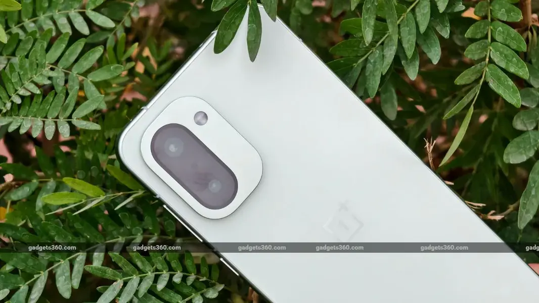 Лучшие смартфоны в Индии до 50 000 рупий: Realme 16 Pro+ 5G, Oppo Reno 15 и другие модели