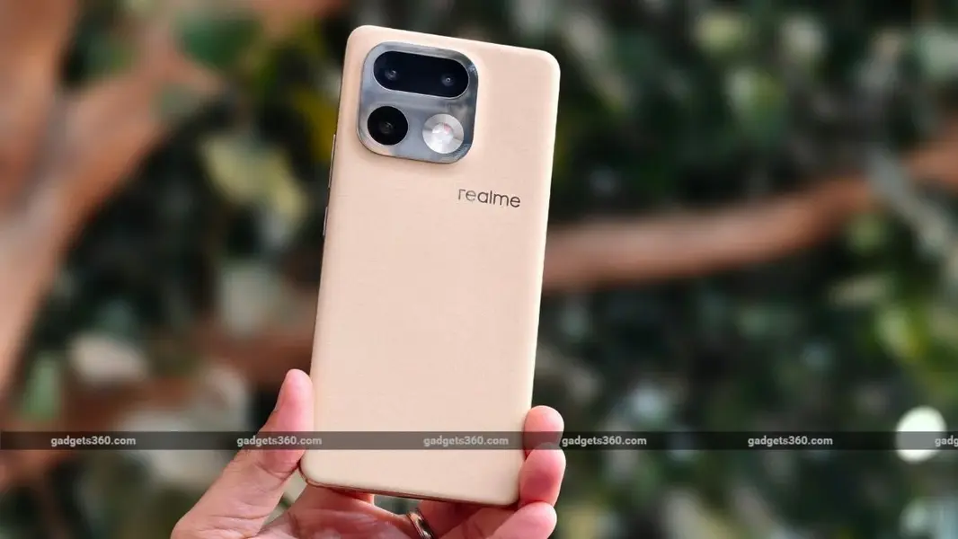 Лучшие смартфоны в Индии до 50 000 рупий: Realme 16 Pro+ 5G, Oppo Reno 15 и другие модели