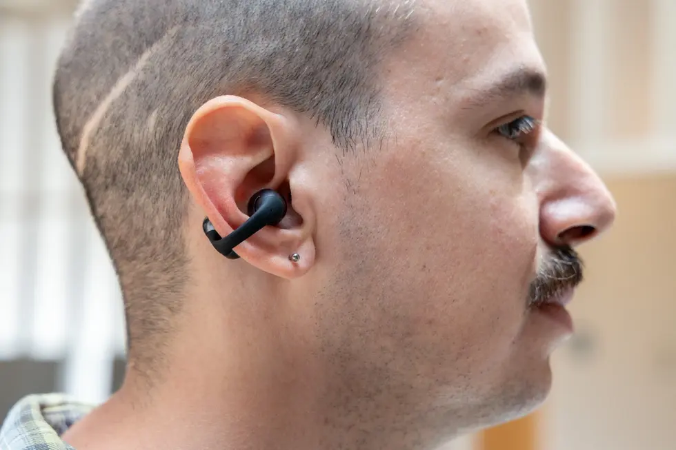 Обзор Shokz OpenDots 2: наушники-клипсы, которые стоит попробовать