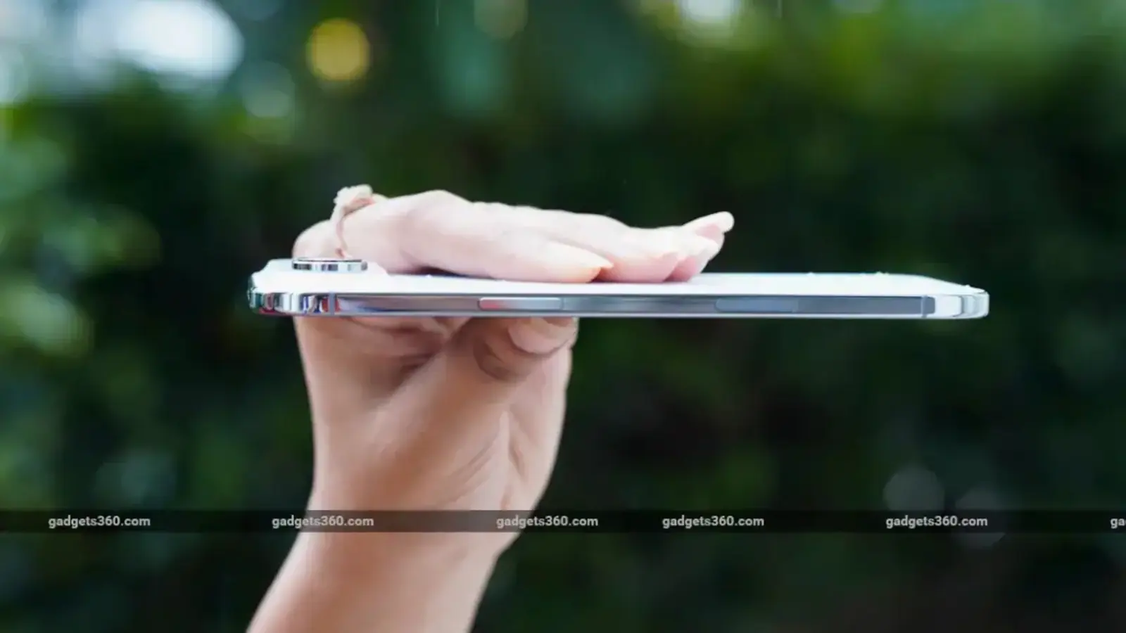 Лучшие смартфоны с 1 ТБ встроенной памяти в Индии: Samsung Galaxy S25 Ultra, iPhone 17 Pro Max и другие