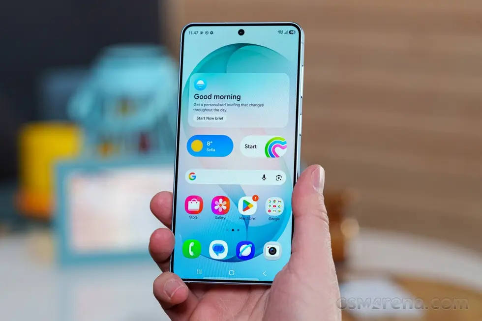 Обзор Samsung Galaxy S26+: мощный флагман или работа над ошибками?