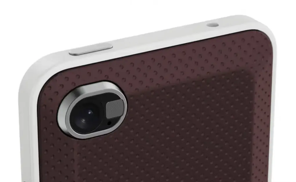 Clicks Communicator &mdash; телефон в стиле BlackBerry с физической клавиатурой