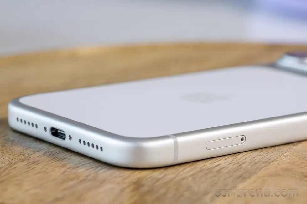 Утечка веса и толщины iPhone 18 Pro Max: смартфон будет массивным