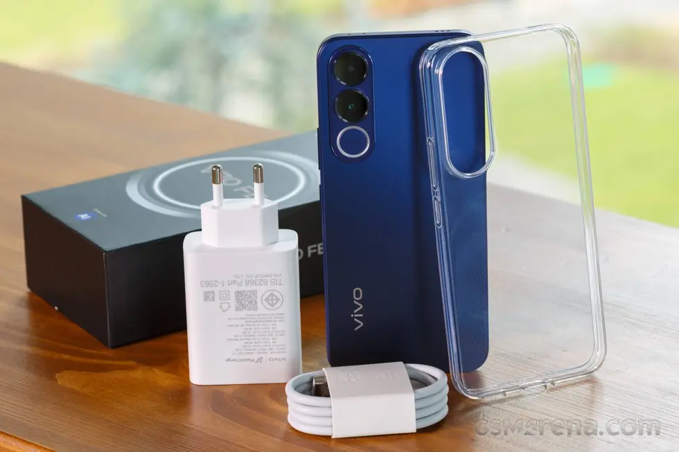 Обзор vivo V70 FE: новый хит в мире гаджетов